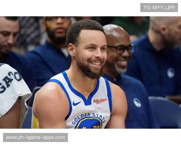 勇士队豪取18连胜,联盟无敌战绩,勇士全队