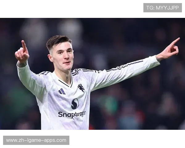 曼联锋线新星谢什科火力全开,球队前景光明